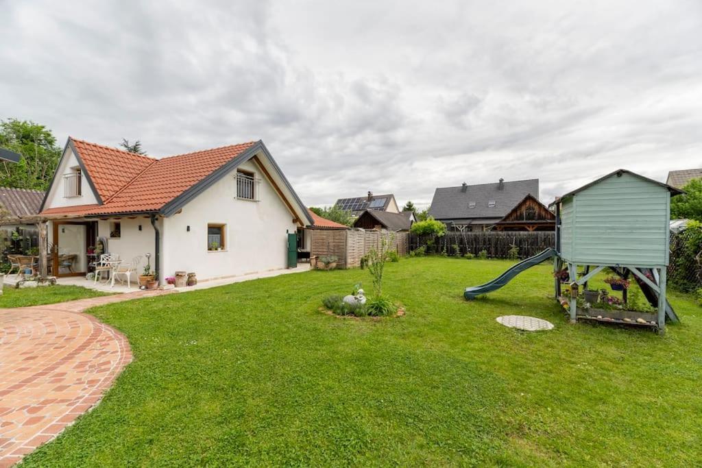 Idyllic Holiday Home - Relaxation Place Leibnitz Eksteriør bilde